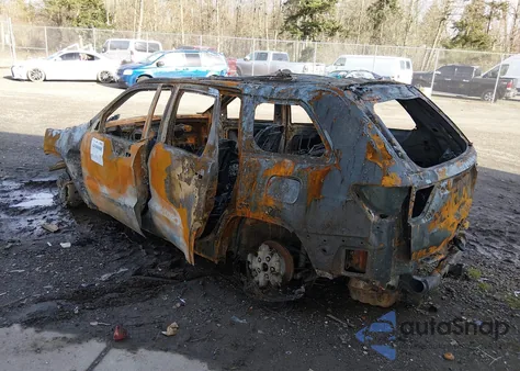 2011 Jeep Grand Cherokee Overland z USA, uszkodzony, nr VIN 1J4RR6GT4BC700566